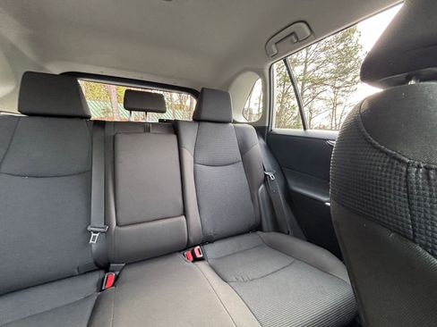 Used 2025 Toyota RAV4 LE image 37