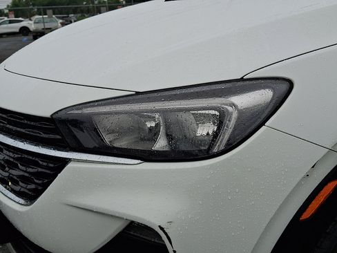 Certified 2023 Buick Encore GX Select FWD image 10