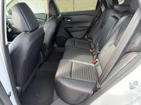 New 2026 Nissan Rogue SV AWD/4WD image 19