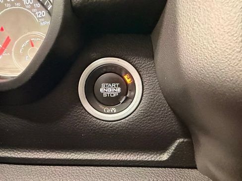 Used 2019 RAM 1500 Big Horn AWD/4WD image 37