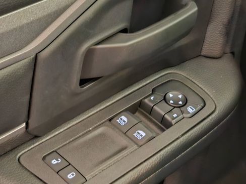 New 2026 RAM 5500 Tradesman AWD/4WD image 25
