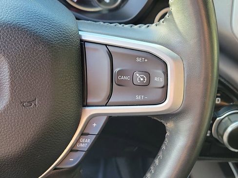 Used 2022 RAM 1500 Big Horn AWD/4WD image 29