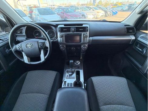 Used 2017 Toyota 4Runner SR5 image 4