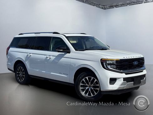 Used 2025 Ford Expedition Max Platinum AWD/4WD image 2