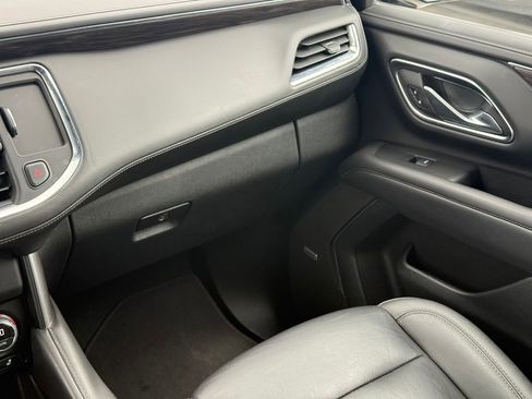 Used 2024 Chevrolet Tahoe LT RWD image 13