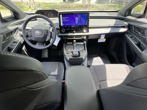 New 2026 Toyota C-HR AWD/4WD image 19