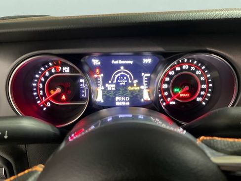 Used 2022 Jeep Gladiator Mojave w/ LED Lighting Group AWD/4WD image 12