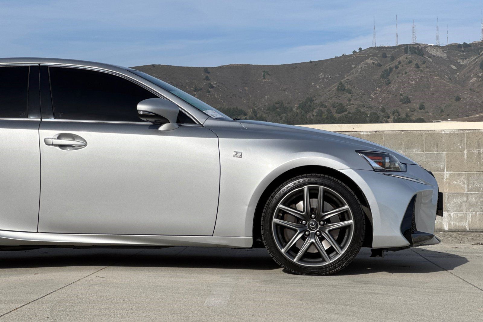 Used 2017 Lexus IS 200t F Sport RWD image 33