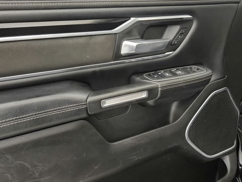Used 2022 RAM 1500 Laramie w/ Sport Appearance Package AWD/4WD image 19