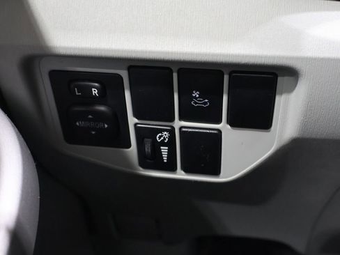 Used 2013 Toyota Prius Three image 30