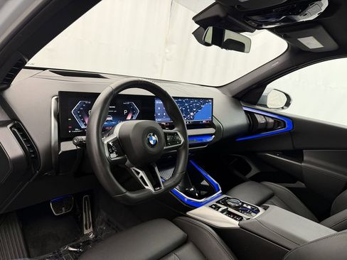 Used 2025 BMW X3 xDrive30i image 10