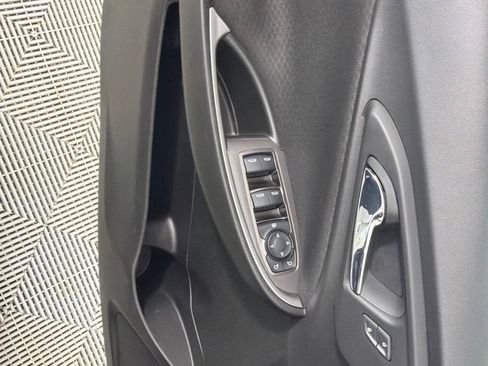 Used 2022 Chevrolet Malibu LS image 11