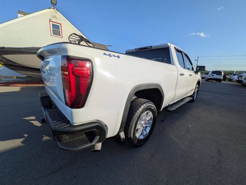 Used 2019 GMC Sierra 1500 4x4 Double Cab w/ Convenience Package image 8