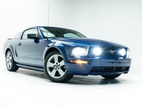 Used 2006 Ford Mustang GT Premium image 5
