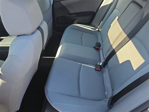 Certified 2020 Honda Civic EX image 32