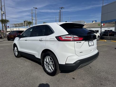 Used 2024 Ford Edge SEL image 7