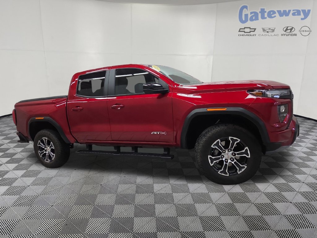 Used 2025 GMC Canyon AT4 w/ Technology Plus Package AWD/4WD 360° Tour