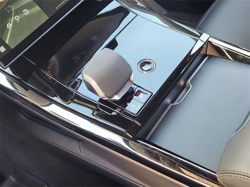 New 2026 Land Rover Range Rover Sport Dynamic SE image 15