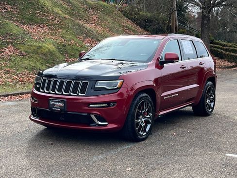 Used 2015 Jeep Grand Cherokee SRT w/ Trailer Tow Group IV image 26