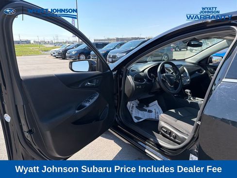 Used 2023 Chevrolet Malibu LT FWD image 13