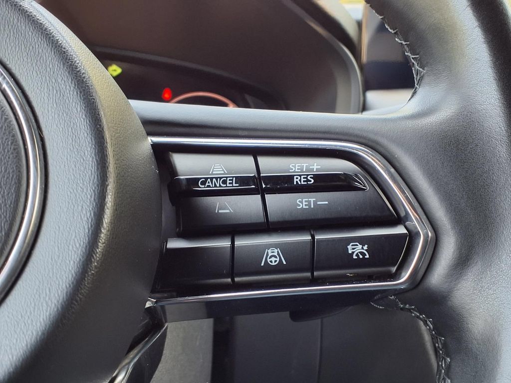 Used 2025 MAZDA CX-70 Plug-In Hybrid w/ Premium Plus AWD/4WD image 22
