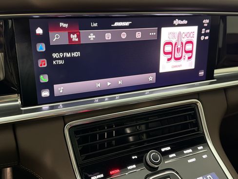 Certified 2023 Porsche Panamera Platinum Edition RWD image 18