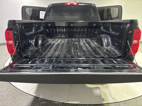Used 2017 Chevrolet Silverado 1500 W/T AWD/4WD image 23