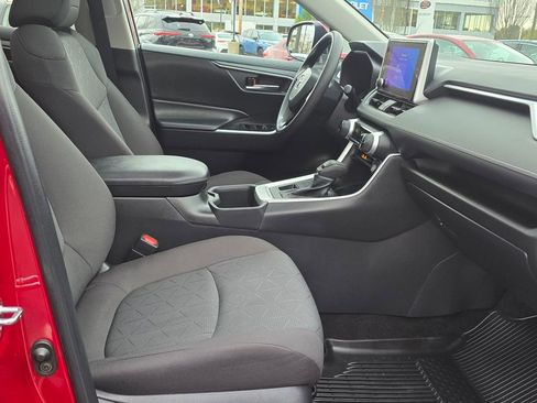 Used 2023 Toyota RAV4 XLE w/ Convenience Package image 12