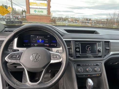 Used 2023 Kia Seltos EX image 51