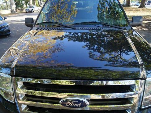 Used 2014 Ford Expedition XL image 2