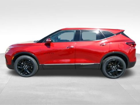 Used 2022 Chevrolet Blazer Premier w/ LPO, Black Accent Package image 8
