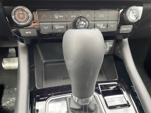 New 2026 Jeep Compass Latitude w/ Quick Order Package 29K image 16