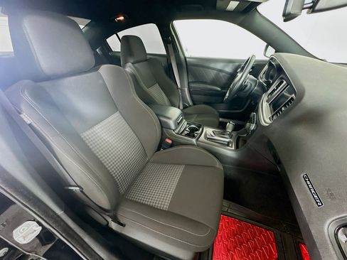 Used 2022 Dodge Charger GT w/ Blacktop Package image 28