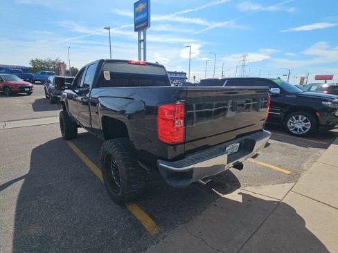 Used 2019 Chevrolet Silverado 1500 LT image 6