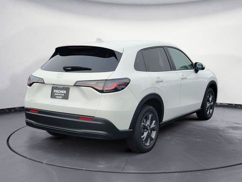New 2027 Honda HR-V LX image 4
