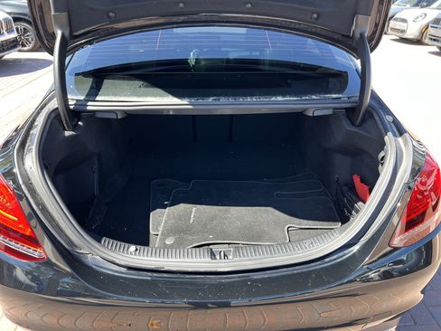 Used 2019 Mercedes-Benz C 300 Sedan image 30