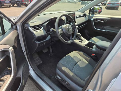 Certified 2025 Toyota RAV4 XLE AWD/4WD image 21