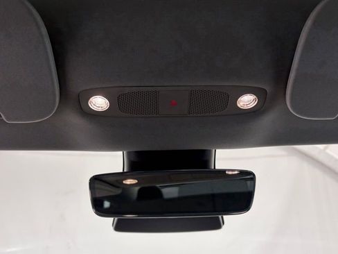 Used 2020 Tesla Model 3 Standard Range Plus image 37