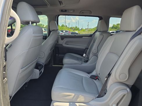 Used 2018 Honda Odyssey EX-L image 13