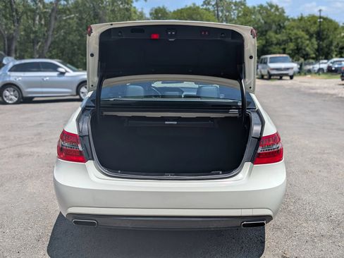 Used 2012 Mercedes-Benz E 350 4MATIC Sedan w/ Premium 2 Pkg image 16