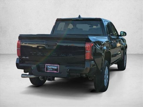 Certified 2025 Toyota Tacoma SR5 AWD/4WD image 2