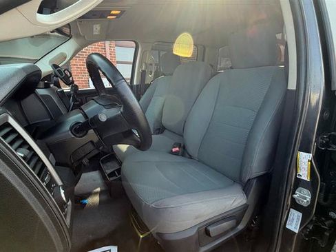Used 2016 RAM 3500 Tradesman w/ Popular Equipment Group RWD image 24