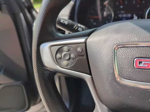 Used 2024 GMC Terrain SLE w/ Driver Convenience Package AWD/4WD image 17