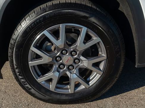 Used 2020 GMC Acadia SLT image 10