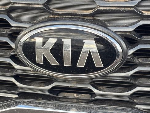Used 2020 Kia Sorento LX w/ LX I4 Convenience Package FWD image 9