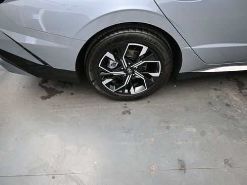 Used 2025 Hyundai Sonata SEL FWD image 11