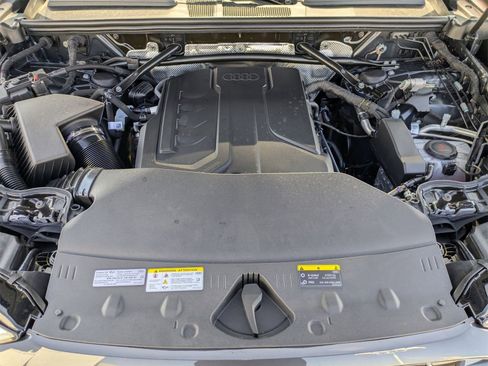 New 2025 Audi Q5 Premium image 12