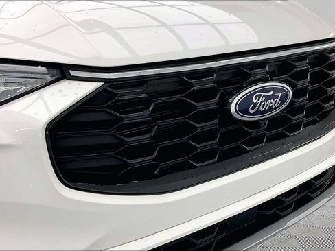 Certified 2023 Ford Escape ST-Line Select w/ Tech Pack #2 AWD/4WD image 28
