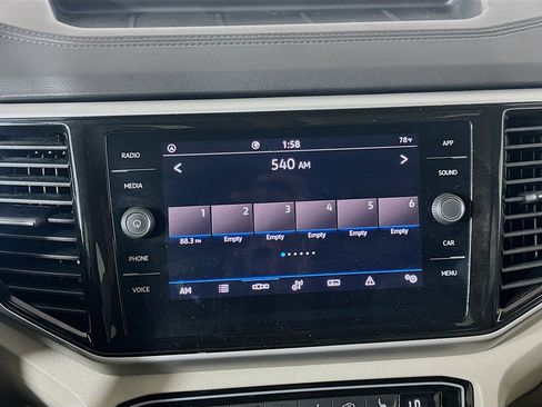 Used 2023 Volkswagen Atlas SE image 21