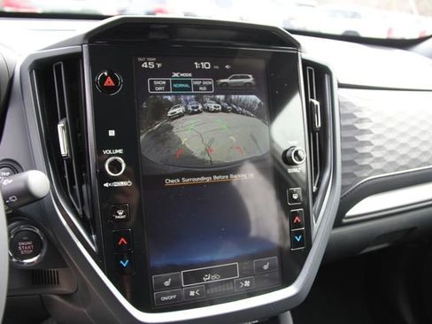 Certified 2025 Subaru Forester Premium AWD/4WD image 27